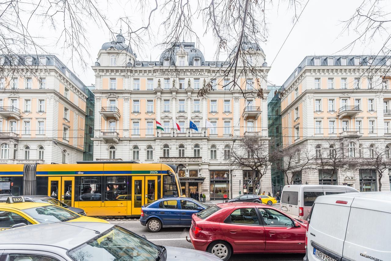 Family And Friends Apartment Будапеща Екстериор снимка
